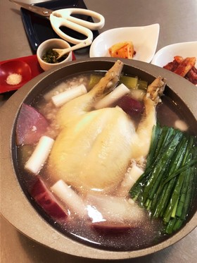 タッカンマリ。鶏一羽。