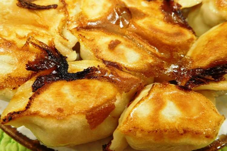 本格餃子の味になる調味料と焼き方 レシピ 作り方 By Cookie13 クックパッド 簡単おいしいみんなのレシピが355万品