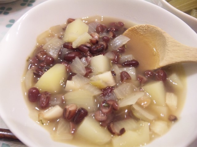 にんにく ローズマリー風味の小豆のスープ レシピ 作り方 By ママのかなこさん クックパッド