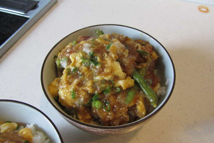 天ぷらの残りで 甘辛玉子天丼 レシピ 作り方 By あきaki クックパッド 簡単おいしいみんなのレシピが350万品