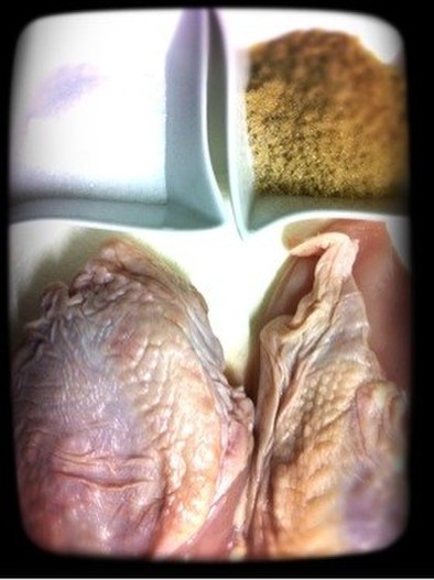 下味で冷凍保存☆柔らかジューシー鶏胸肉の写真