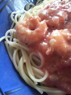 おうちカフェ☆えびのトマトクリームパスタ