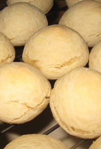 キャッサバ粉で作るポン・デ・ケイジョ