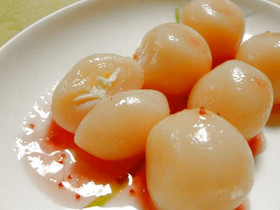 アセロラとクリームチーズの白玉団子