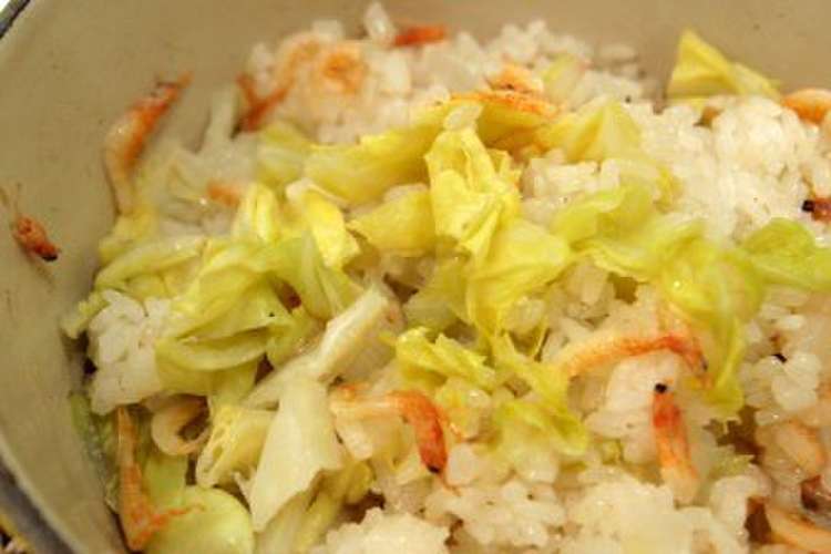 春キャベツと新玉ねぎの炊き込みご飯 レシピ 作り方 By 中医薬膳士清水えり クックパッド 簡単おいしいみんなのレシピが352万品