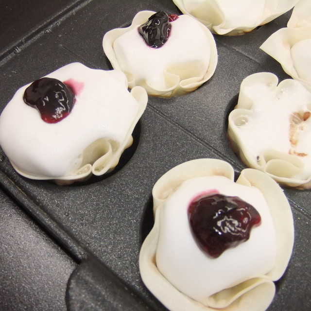 たこ焼きプレートで マシュマロ餃子 レシピ 作り方 By うゆたら クックパッド 簡単おいしいみんなのレシピが351万品