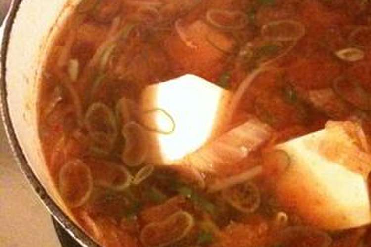 酸っぱくなったキムチでおいしいトウフチゲ レシピ 作り方 By Ayu4 クックパッド