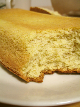 スポンジケーキ(アーモンドプードル入り)