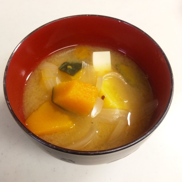 お出汁から味噌汁 離乳食にも 楽ちんよ レシピ 作り方 By おコタママ クックパッド 簡単おいしいみんなのレシピが351万品