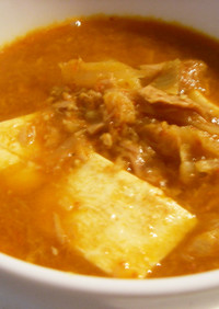 韓国　定番スープ　キムチチゲ