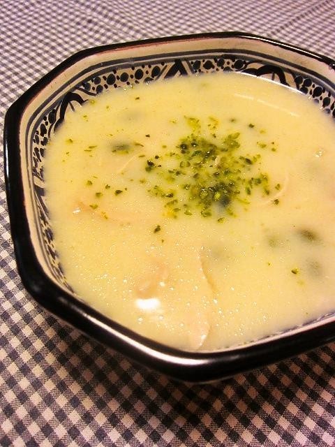 トルコ料理☆レモンとピスタチオのスープの画像