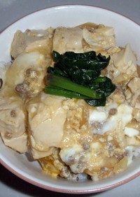豆腐とひき肉の卵丼