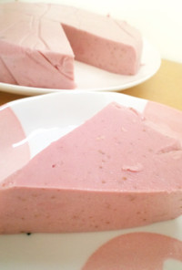 簡単♪豆腐と苺のムースケーキ～マクロビ～