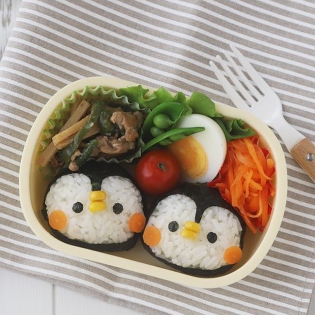 簡単キャラ弁 ペンギンおにぎり レシピ 作り方 By Momo クックパッド 簡単おいしいみんなのレシピが349万品