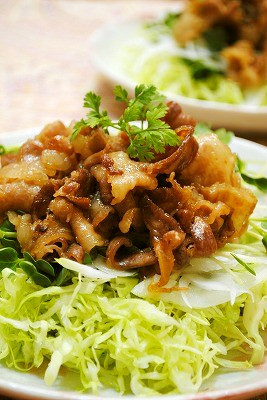 春キャベツの 豚の 照り焼きソース☆