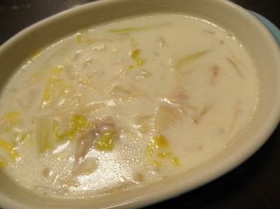 白菜de白色スープの写真