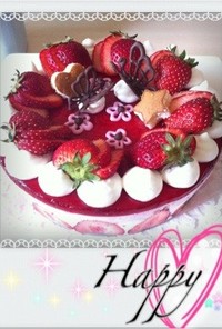 誕生日に♪苺たっぷりレアチーズケーキ