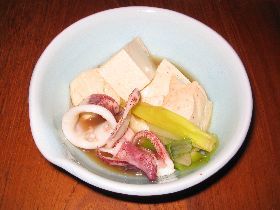豆腐とやりいか（または普通のいか）の煮物の画像
