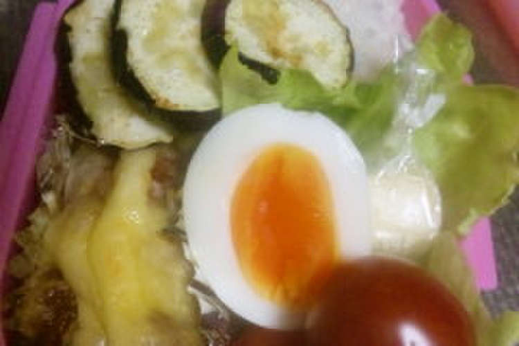 お弁当にアルミカップで肉団子のチーズ焼き レシピ 作り方 By りんりん クックパッド 簡単おいしいみんなのレシピが358万品