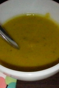 カボチャを丸ごとスープ。