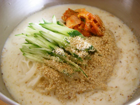 韓国 豆乳そうめん コングクス