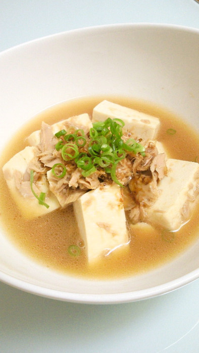豆腐とツナのだし煮の写真