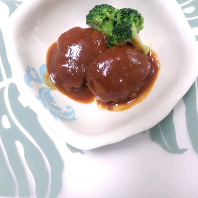 雑誌に掲載された簡単煮込みハンバーグ レシピ 作り方 By しおせりさつママ クックパッド 簡単おいしいみんなのレシピが356万品