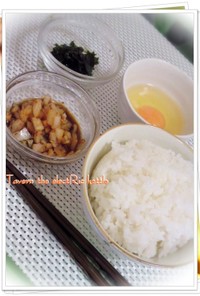 キムチと韓国海苔の幸せ卵かけご飯