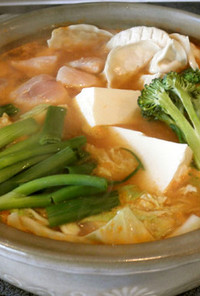 コチュジャンとダシダで韓国キムチ風味噌鍋