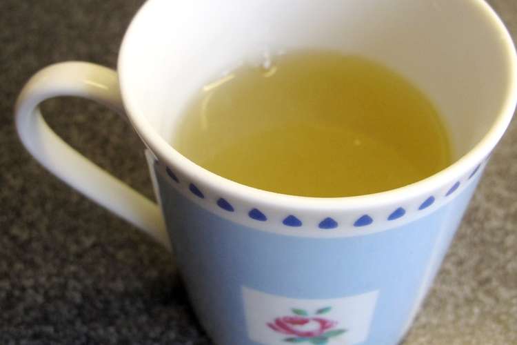 風邪ひきさんにはこれ 即席ハチミツ生姜湯 レシピ 作り方 By オリーヴ クックパッド 簡単おいしいみんなのレシピが356万品