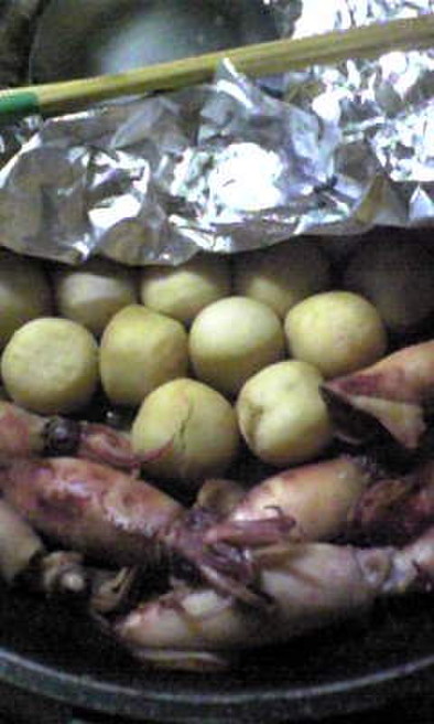 ひいかと里芋の煮物の写真