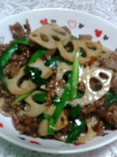牛肉とレンコンの中華炒め