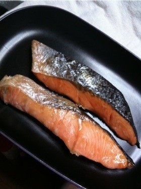 コツなし‼美味しい鮭の焼き方の画像