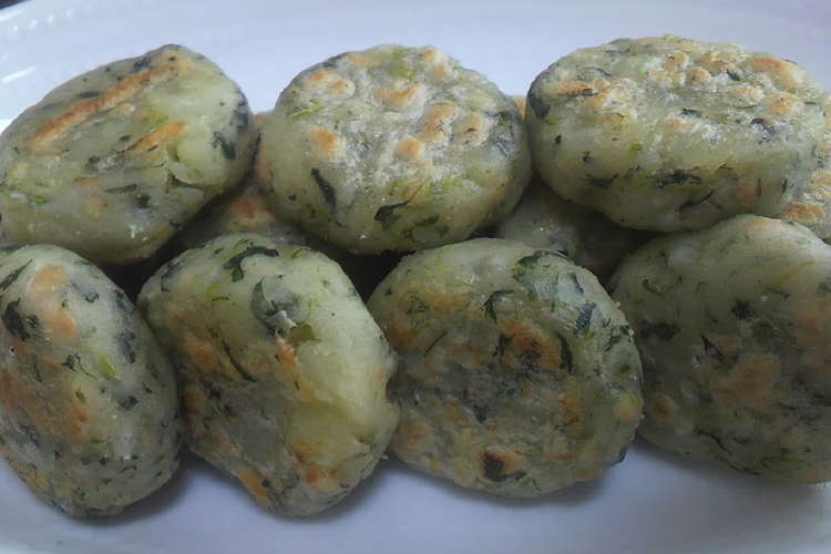 離乳食後期 しらすじゃがいも納豆おやき レシピ 作り方 By Kairilover クックパッド 簡単おいしいみんなのレシピが350万品