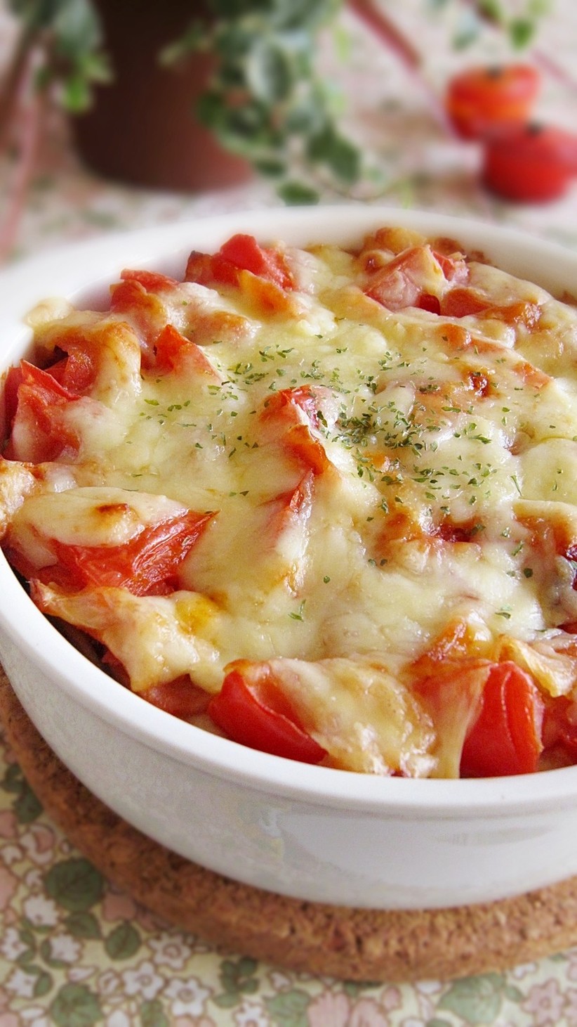 茄子とトマトのとろけるポテトのチーズ焼きの画像