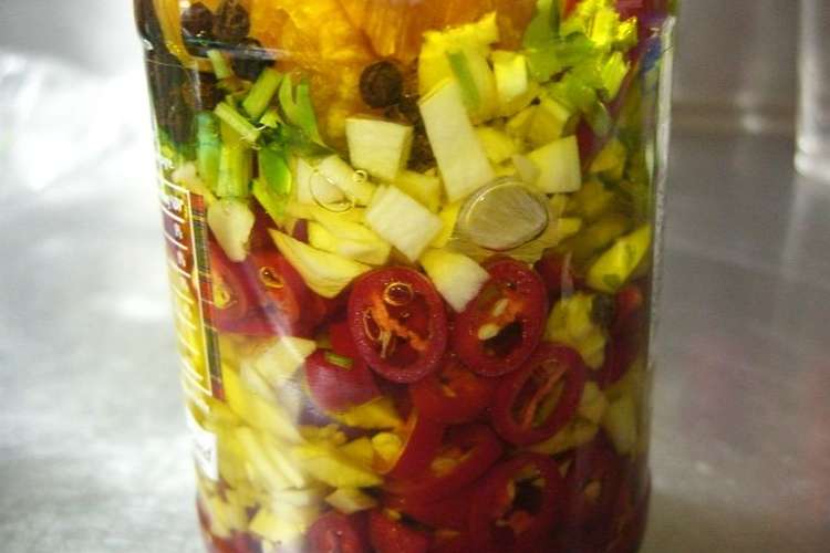 ベトナム風 島唐辛子と香菜の食べるラー油 レシピ 作り方 By Marilin36 クックパッド