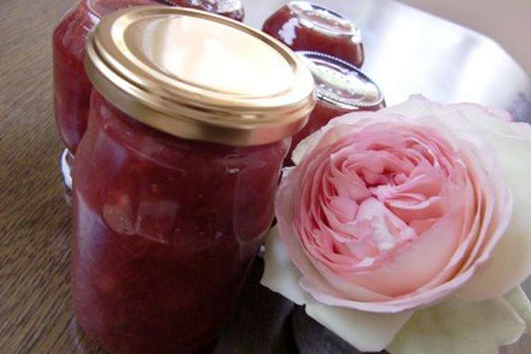 苺薔薇ジャム レシピ 作り方 By ｇｒｕｅ クックパッド 簡単おいしいみんなのレシピが365万品