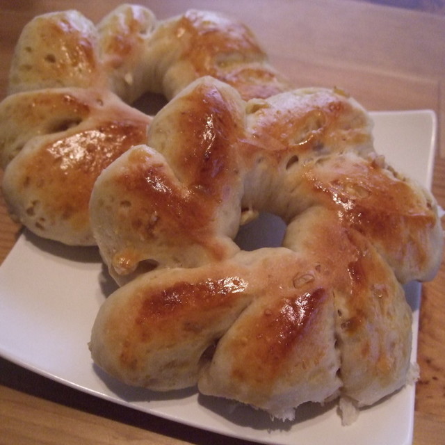 ハサミで成型 お花の くるみパン レシピ 作り方 By Ytfkm クックパッド