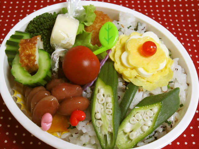 お花 かわいいお弁当 レシピ 作り方 By かぉ クックパッド