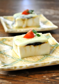 簡単☆美味♪豆腐にとろ～りチーズ海苔✿