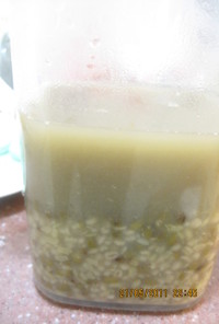 台湾家庭料理　緑豆スープ　圧力鍋