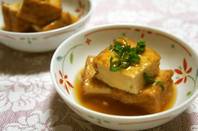 簡単☆厚揚げとめんつゆで揚げ出し豆腐風☆