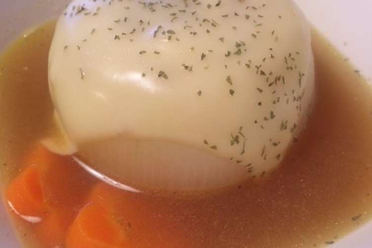 まるごと新玉ねぎの肉詰めコンソメ煮 レシピ 作り方 By Misamoa クックパッド 簡単おいしいみんなのレシピが356万品
