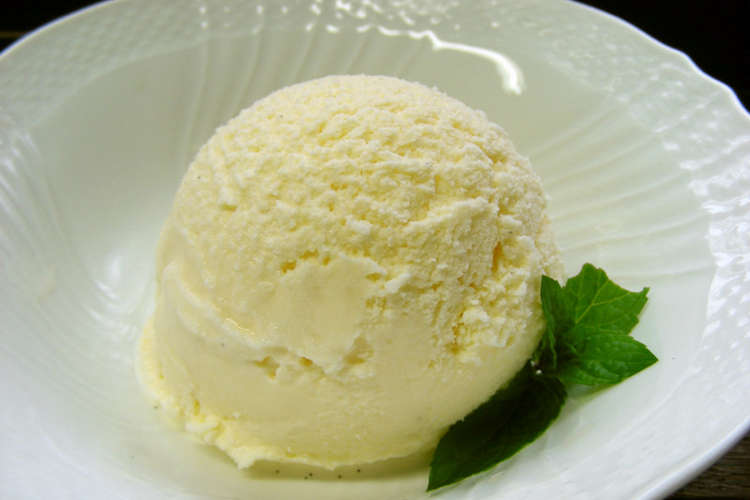 の アイス 簡単 作り方 バニラ 基本の材料3つ！おうちで簡単「バニラアイスクリーム」