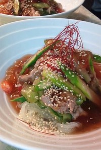 トロトロっと…野菜たっぷり冷麺