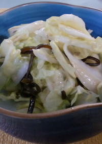 簡単美味しいマヨコン白菜たっぷりサラダ