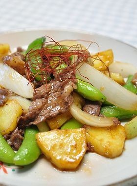 牛肉片面 牛肉片面图片 嫩牛肉片 西红柿牛肉卷面