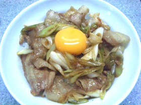 ヘルシー仕立て!某お店風のすた丼