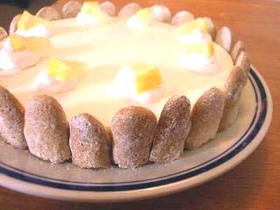 レアチーズケーキのシャルロット