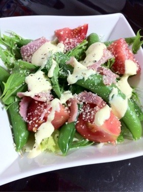 自家製シーザーサラダドレッシングのレシピ